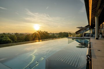 Rooftop pool