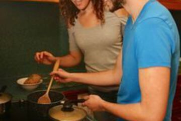 Couples Dining