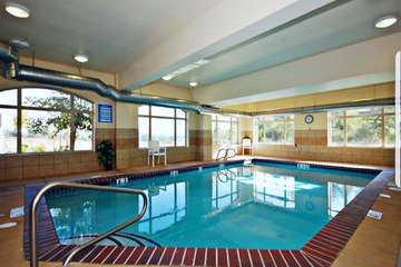 Comfort Suites Eugene