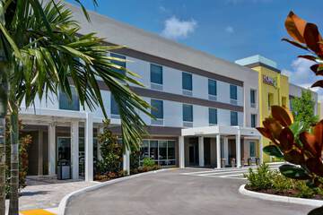 Home2 Suites Naples I-75 Pine Ridge Road FL