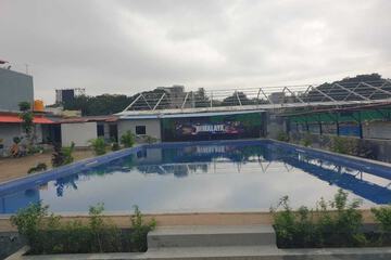 Infinity pool