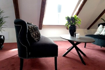Lobby sitting area