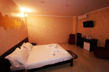 guest_rooms