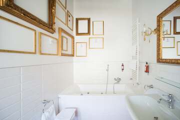 Jetted tub