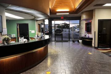 Apple Tree Inn and Suites