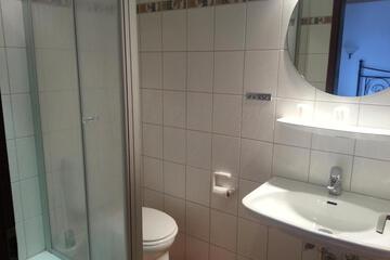 Photo 38