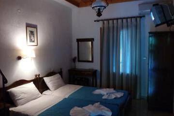 Photo 44
