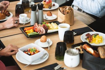 Breakfast buffet