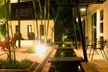 Lobby sitting area