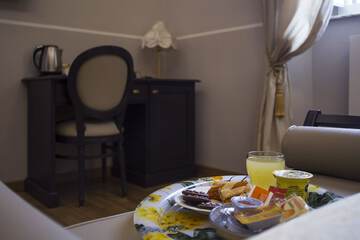 Room service - dining