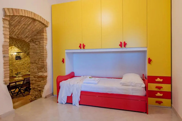 guest_rooms