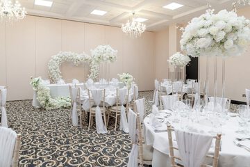 Indoor wedding