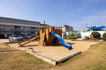 Children's play area - outdoor