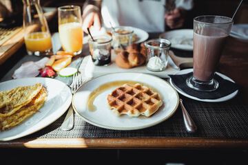 Breakfast meal