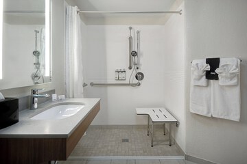 Room 41 of 61