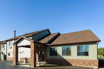 Super 8 by Wyndham DeKalb IL