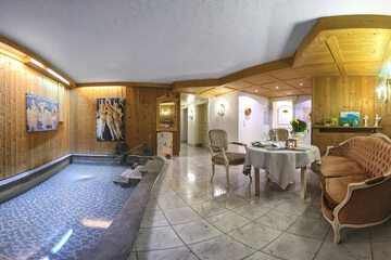 Spa reception