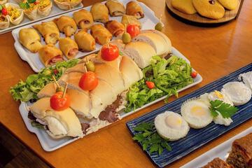 Breakfast meal