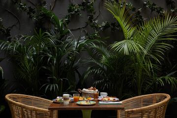 Breakfast area