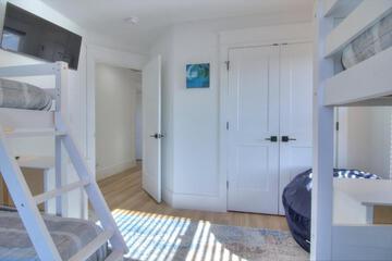 Photo 36