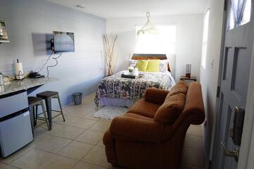Photo 32