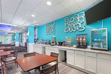 Breakfast/Coffee Service 39 of 41