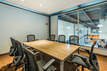 Meeting facility