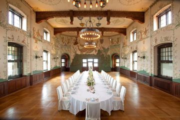 Banquet hall