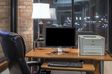 Business Center 16 of 16