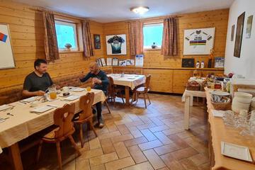 Photo 43