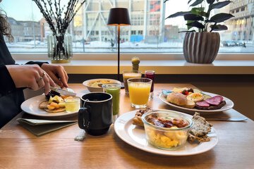 Breakfast meal