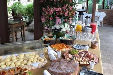 Breakfast buffet