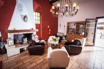 Lobby sitting area