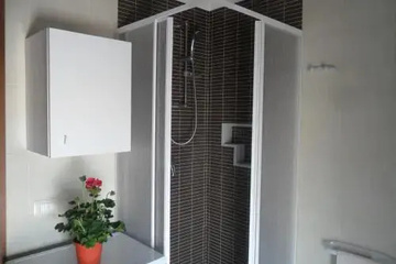 hotel_rooms