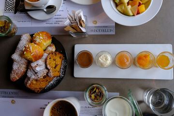 Breakfast meal