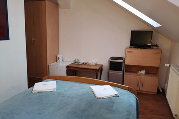 guest_rooms