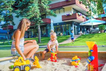 Children's play area - outdoor