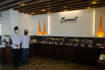 Breakfast buffet