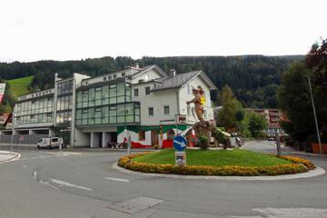 Photo 11