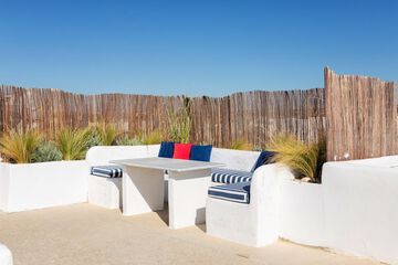 Sundeck