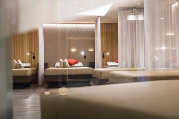 Spa reception