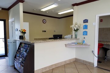 Hotel Interior 8 of 19