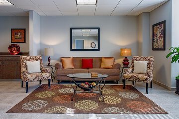 Federal City Inn & Suites