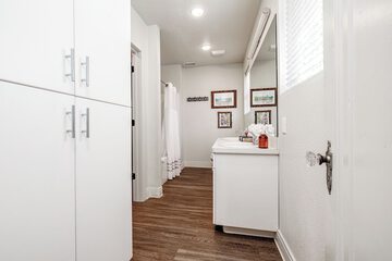 Room 58 of 211
