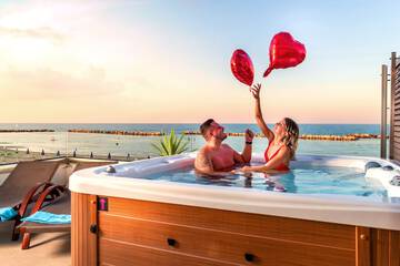 Private spa tub