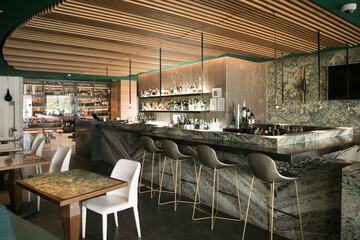 Lobby lounge