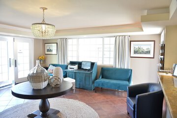 Hotel Interior 11 of 35