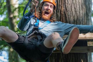 Ropes course (team building)