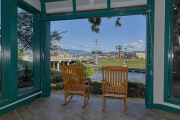 Terrace/Patio 26 of 33