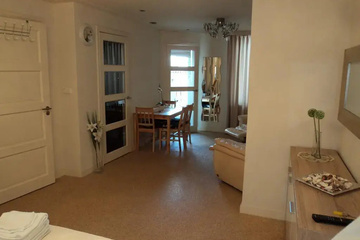 guest_rooms